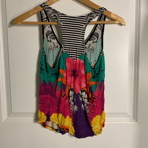 Bebe Racer Back Top - Picture 3 of 3